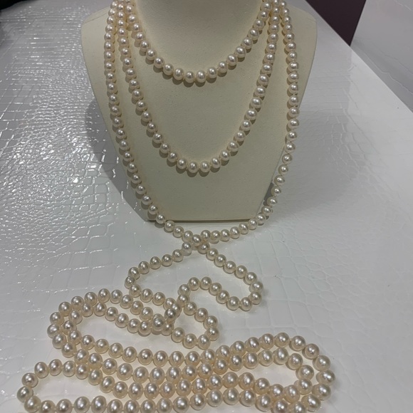 Jewelry - 100” Cultured Freshwater Pearl Endless Strand